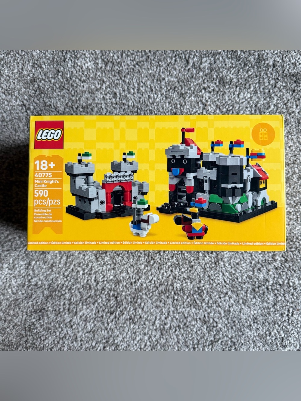 LEGO Mini Knight's Castle 40775 NEW SEALED